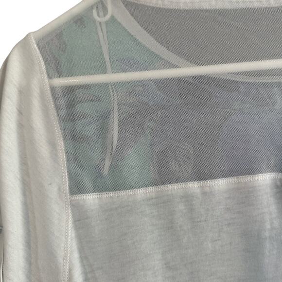 Puma Blue & White Multicolor Colorful Floral Tropical Casual T-Shirt Women Sz L - Picture 9 of 10